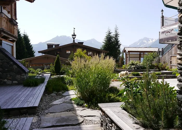 Panorama Am Pass Thurn Horská chata *